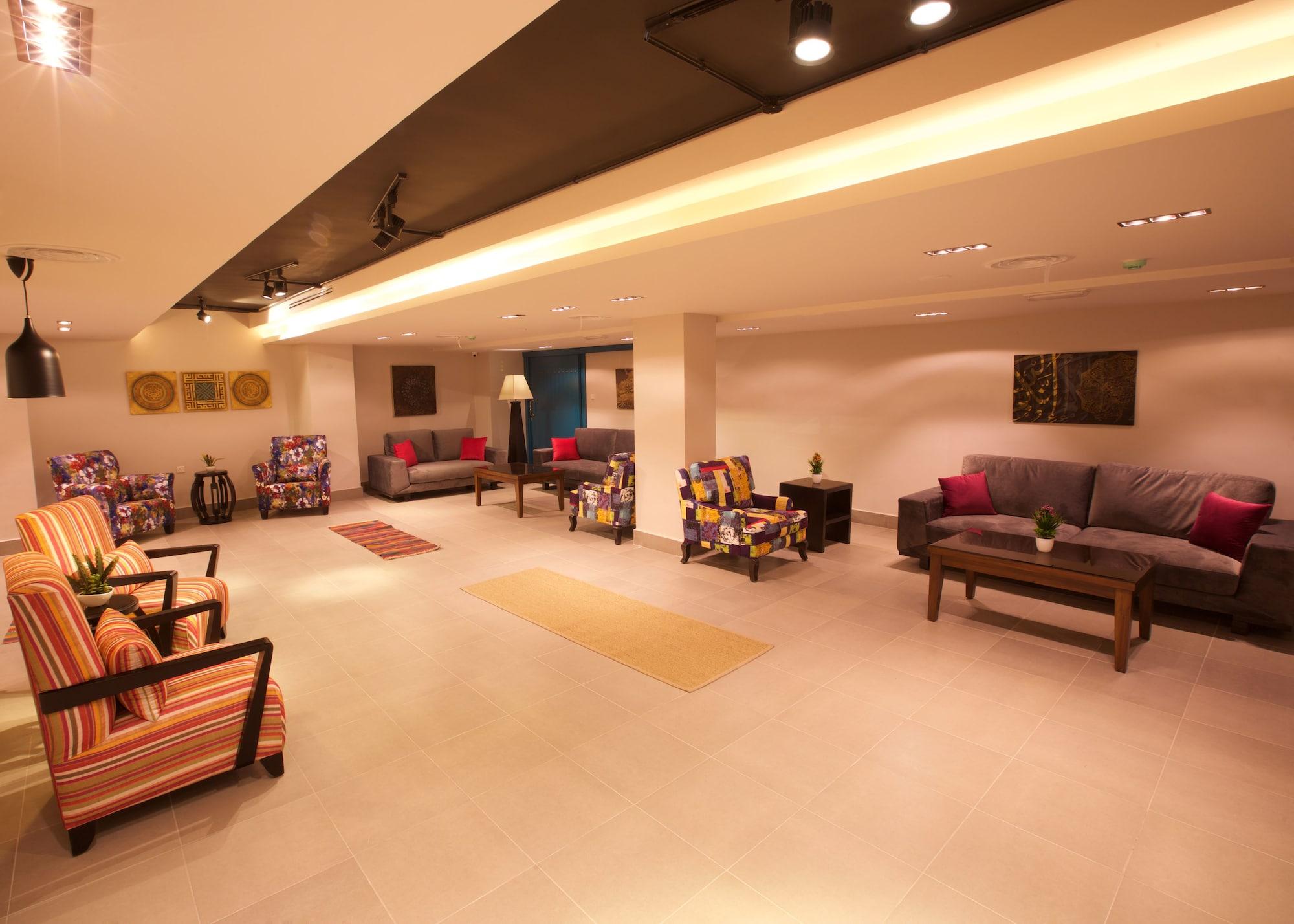 Vista Lobby Lujain Hotel Suites