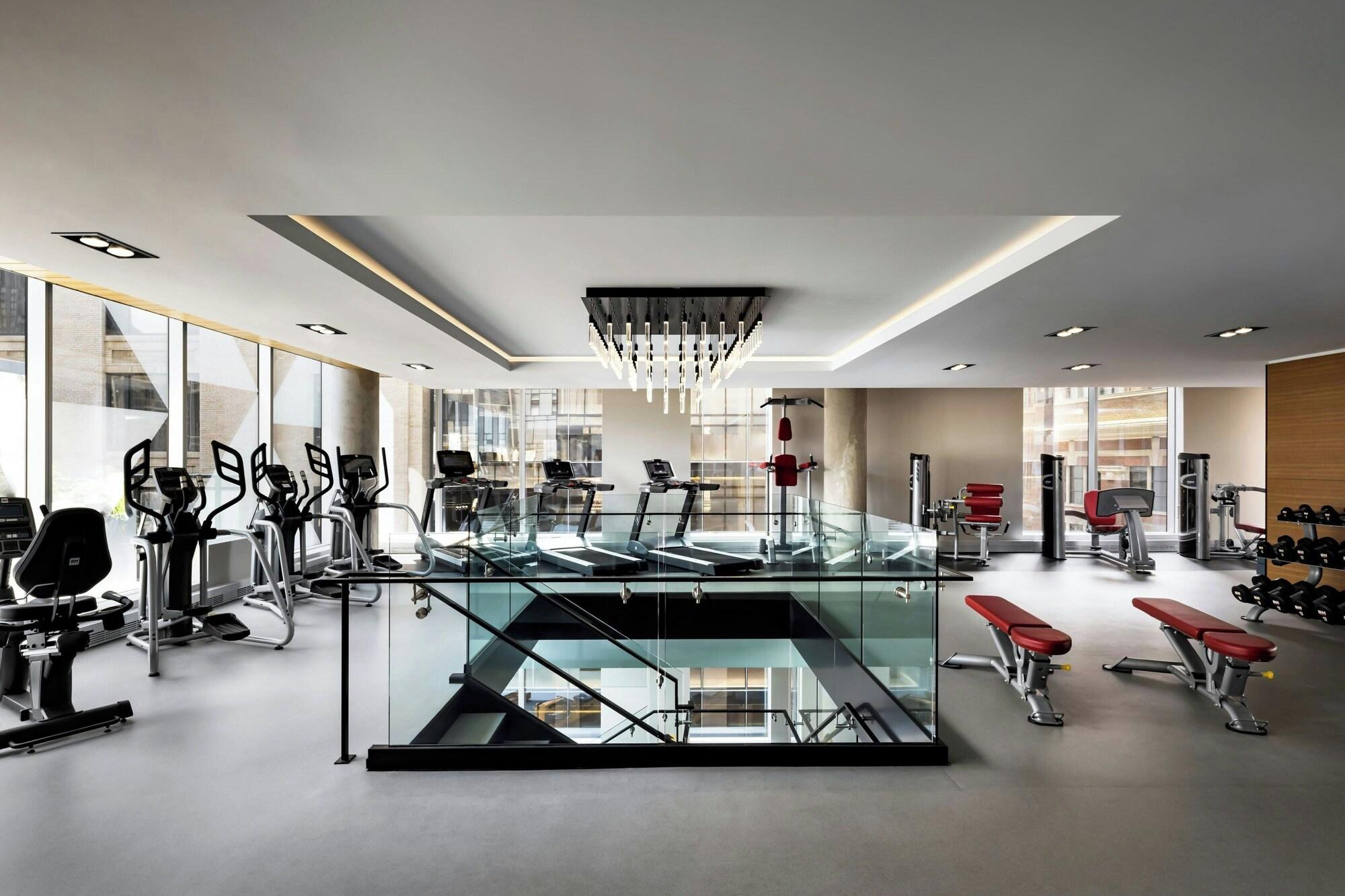 Gimnasio Humaniti Hotel Montreal, Autograph Collection