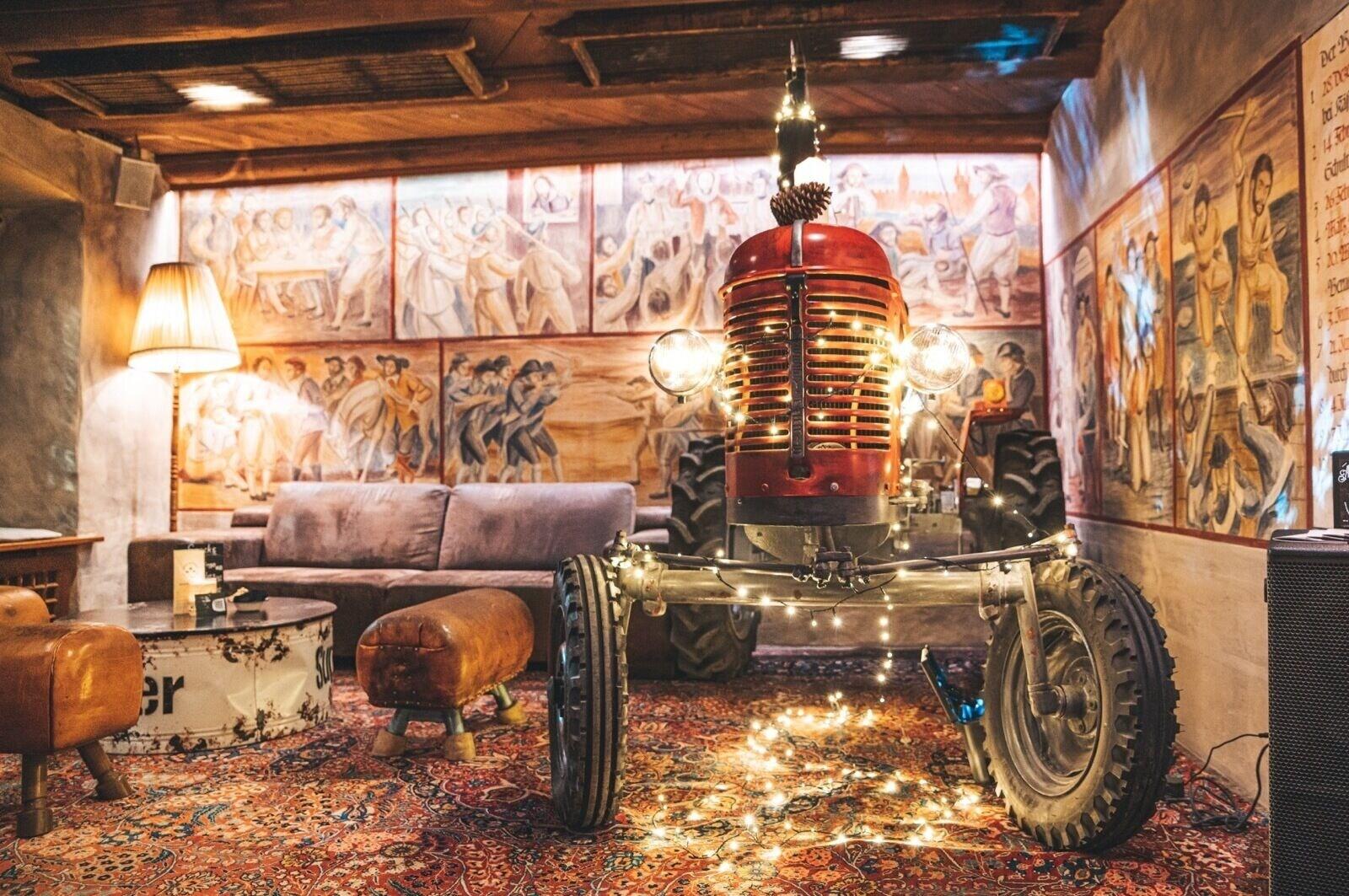 Bar/Salón Drei Könige