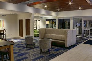 Alojamiento - Holiday Inn Express & Suites Spencer by IHG