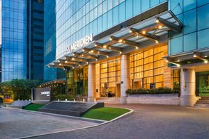 Alojamiento - Le Meridien Saigon