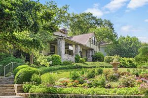 Alojamiento - Stonehurst Place Bed & Breakfast