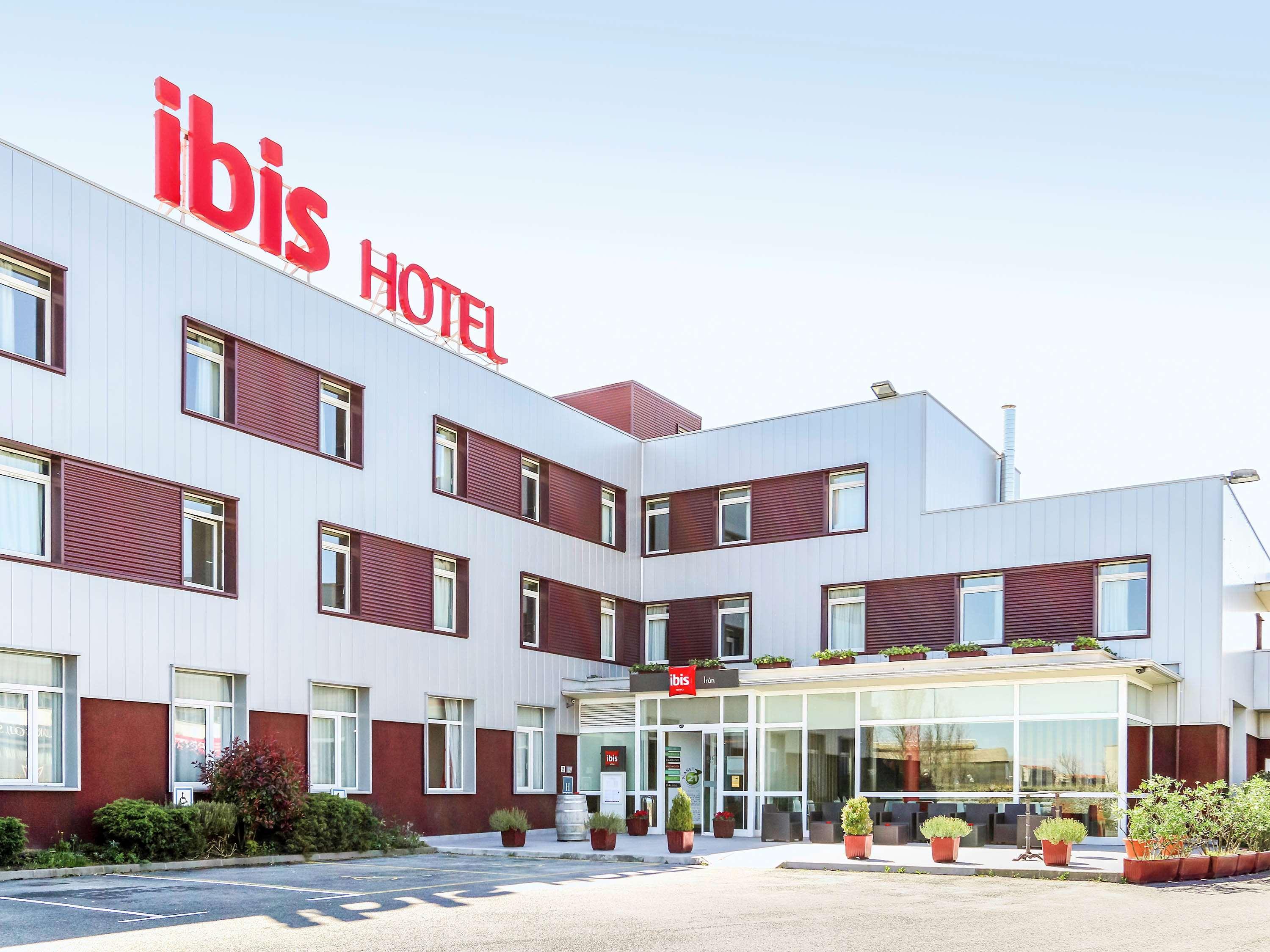 Varios ibis Irun