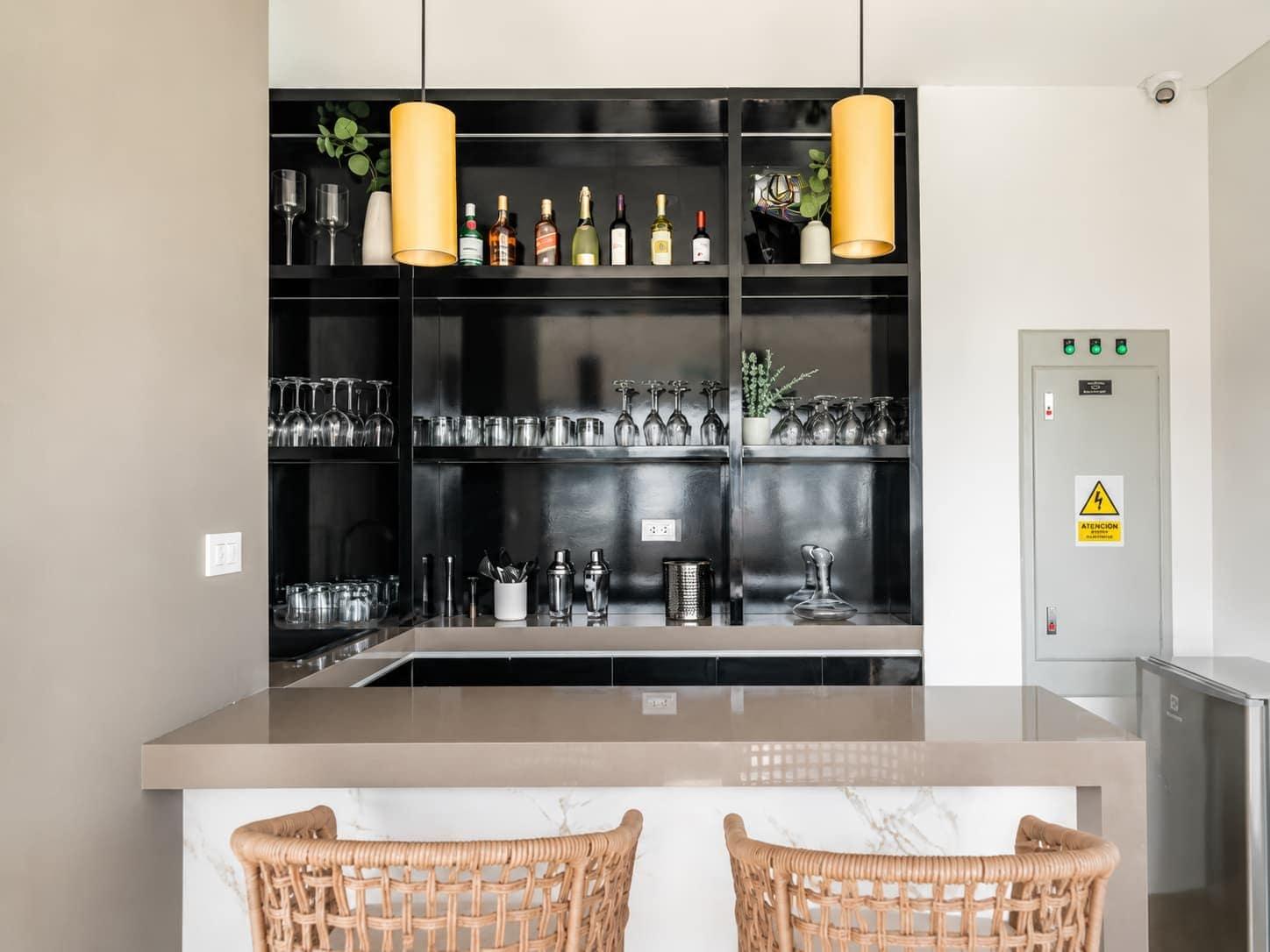Bar/Salón Suite de Diseño con Piscina y Rooftop