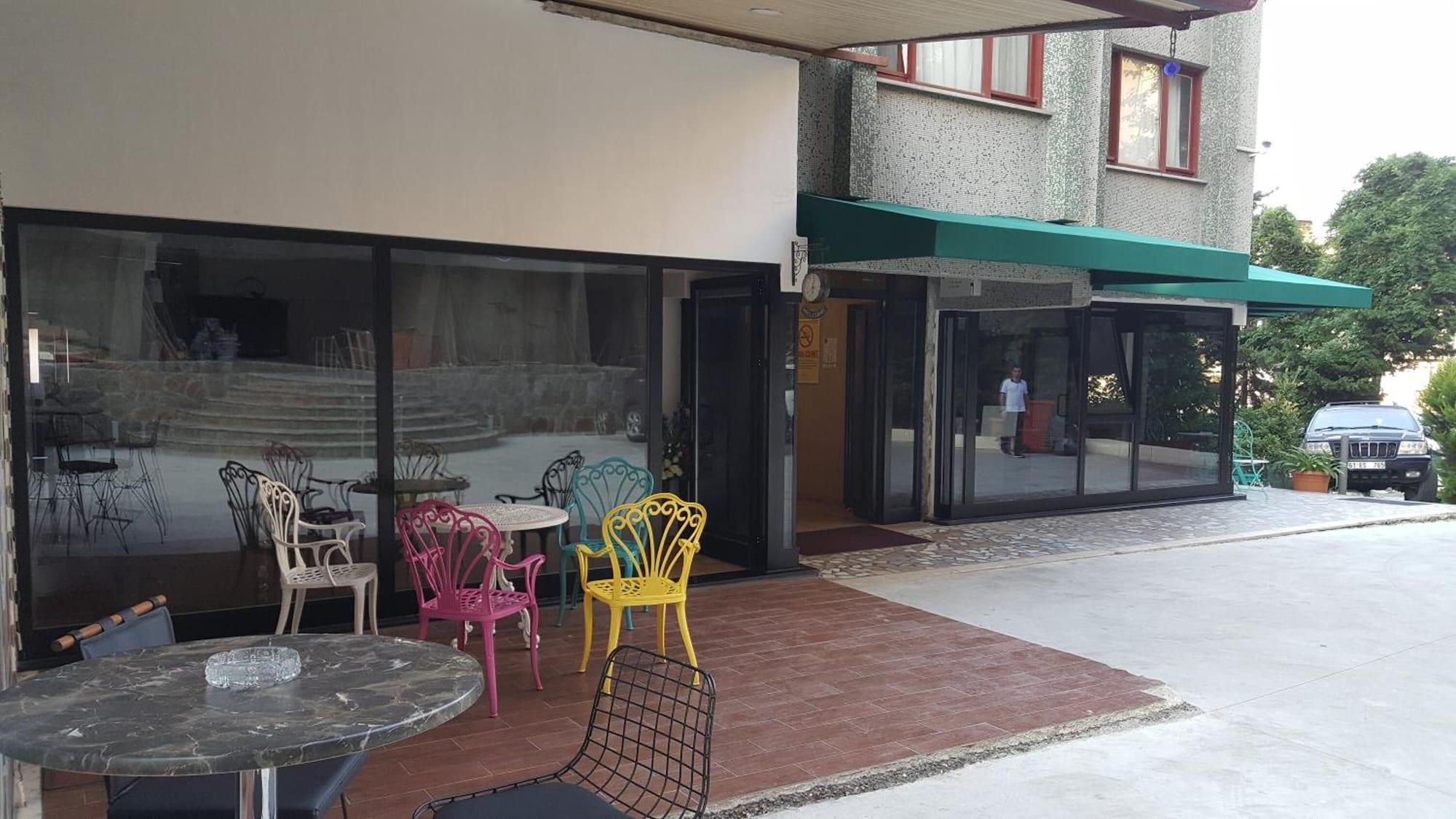 Vista Exterior Kule Apart