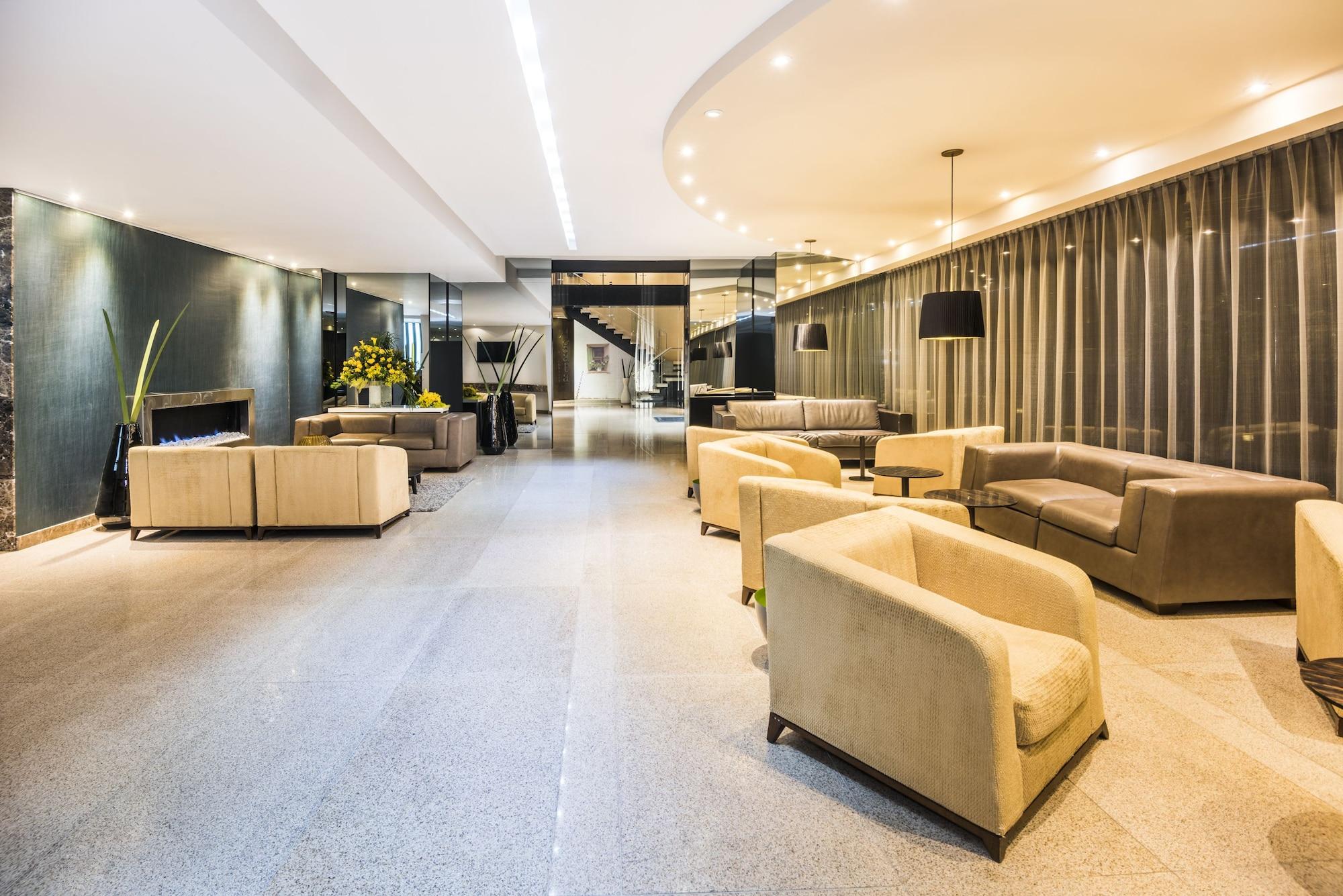 Vista Lobby DoubleTree by Hilton Hotel Bogotá - Parque 93