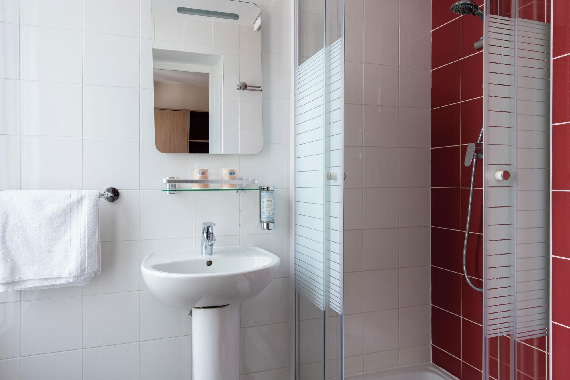 Equipamiento de Habitación Est Hotel