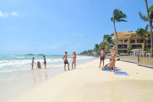 Alojamiento - Siesta Fiesta Hotel – 5th Avenue