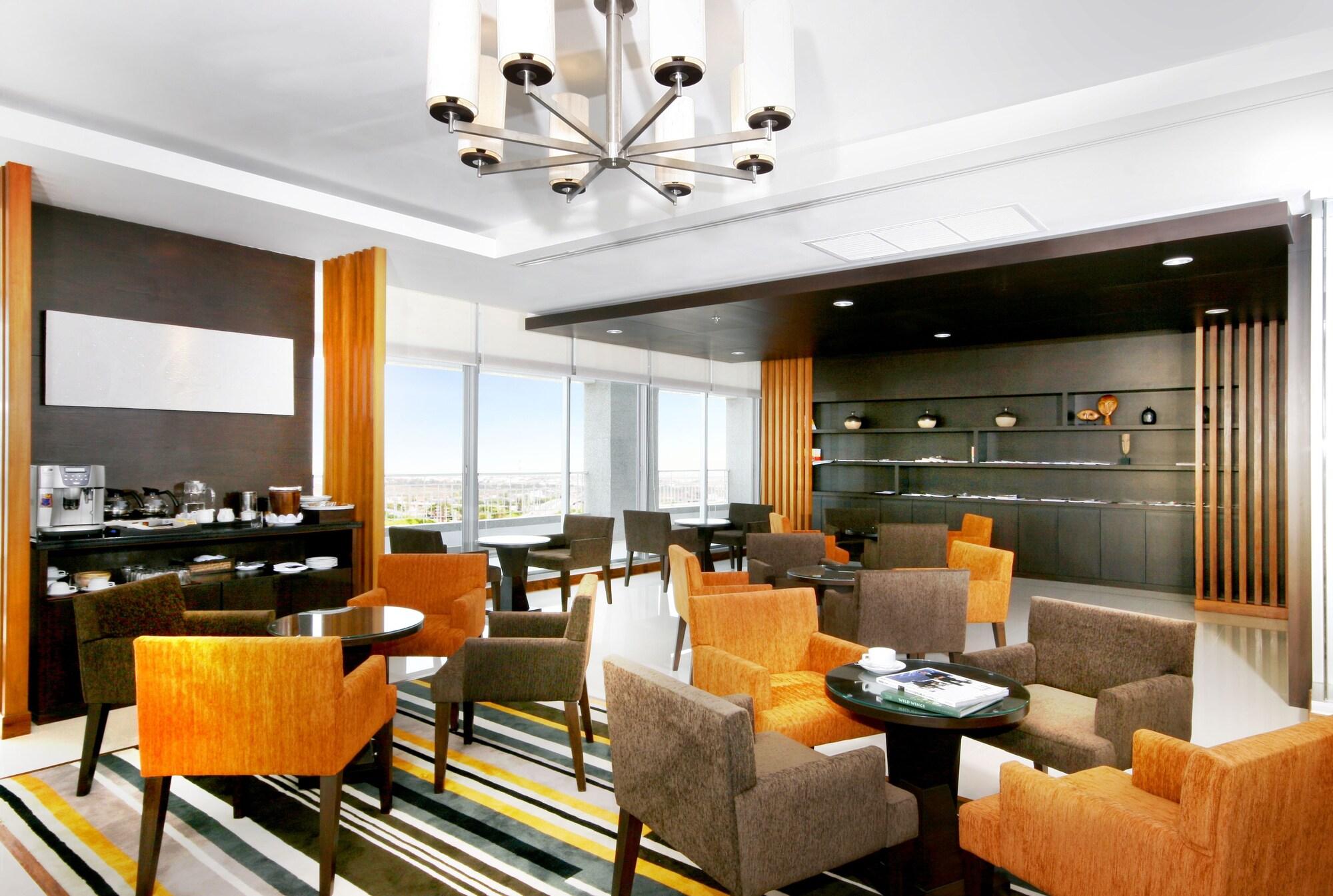 Vista Lobby Kantary Hotel and Serviced Apartments, Ayutthaya