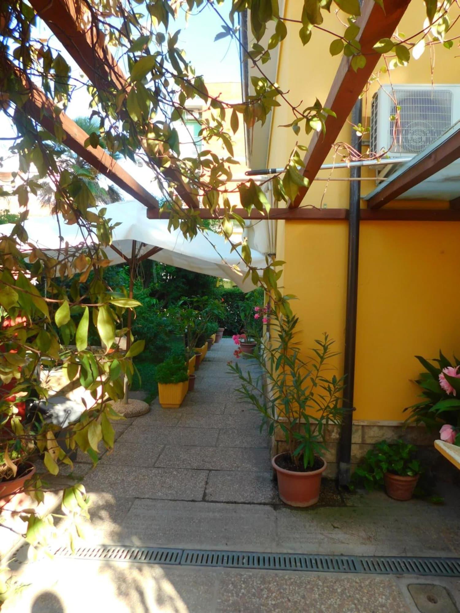 Comodidades del Alojamiento Hotel Dolores