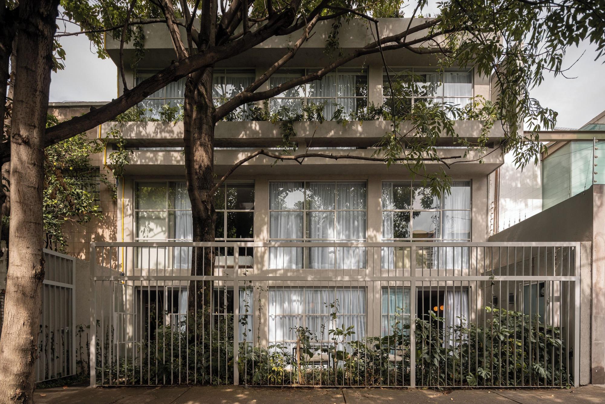 Varios Casa Levora