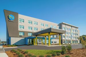 Alojamiento - Tru by Hilton Savannah Airport