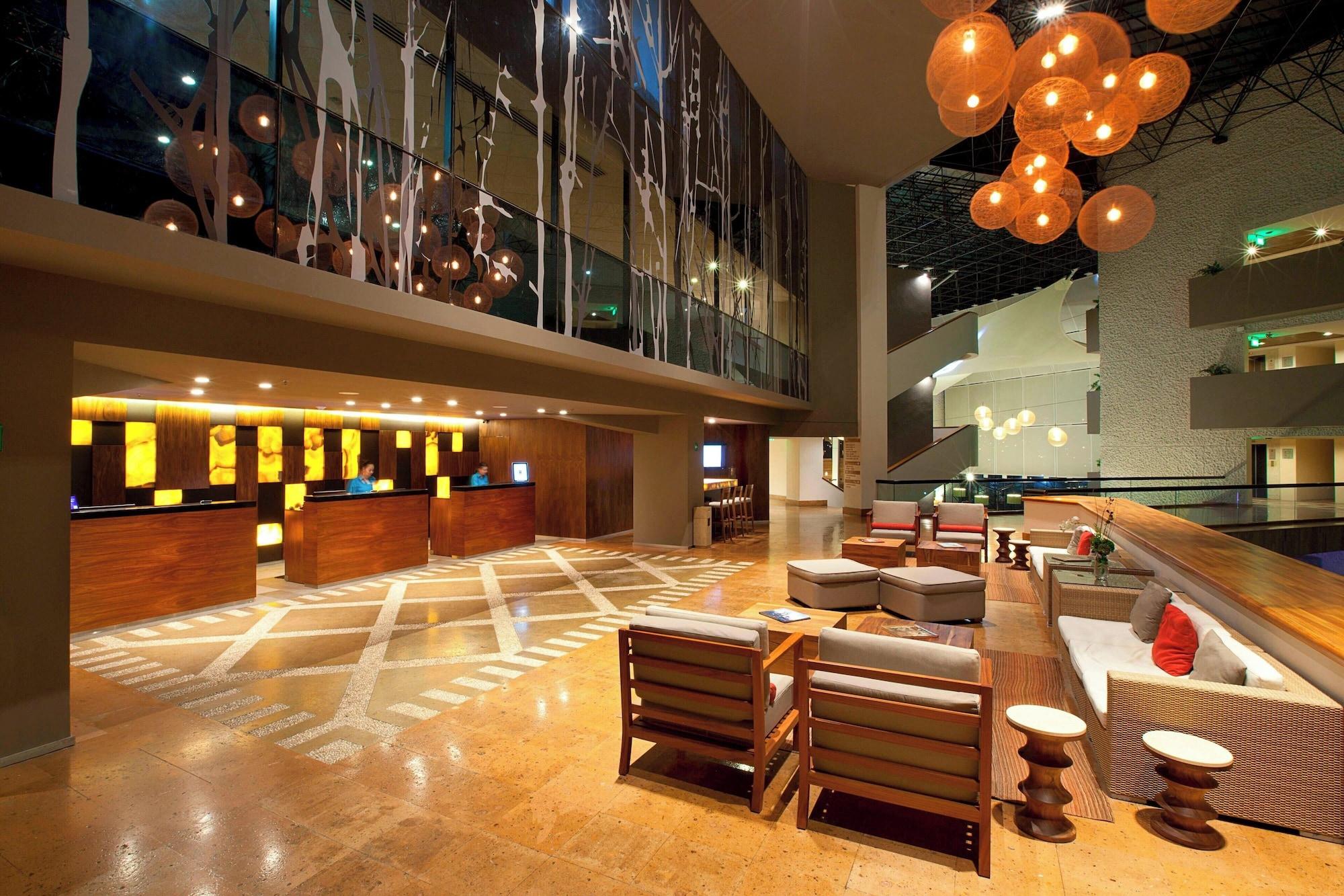 Vista Lobby Marriott Tuxtla Gutierrez Hotel