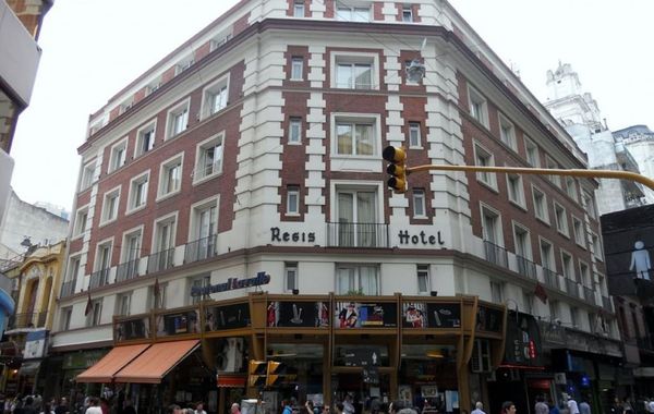 Regis Orho Hotel