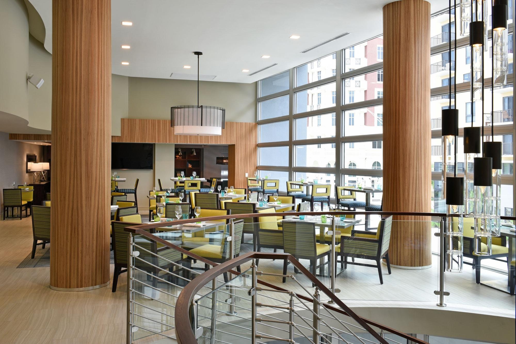 Restaurant Four Points by Sheraton Coral Gables