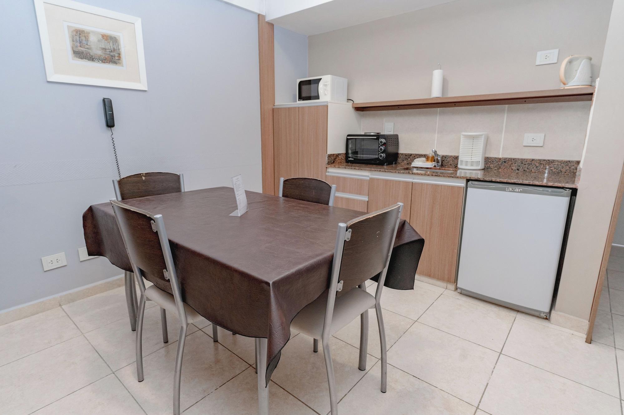 Equipamiento de Habitación Apart Hotel Rivadavia 815