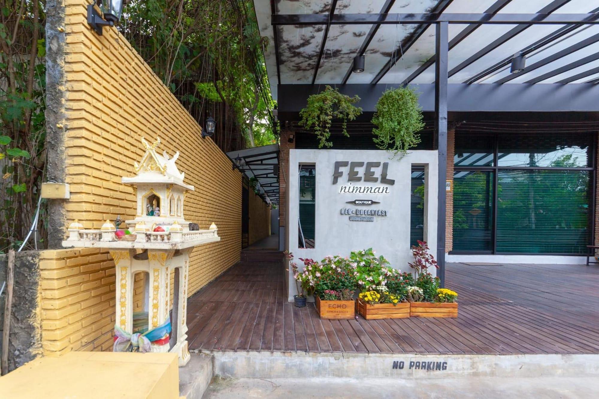 Vista Exterior Feel Nimman Boutique