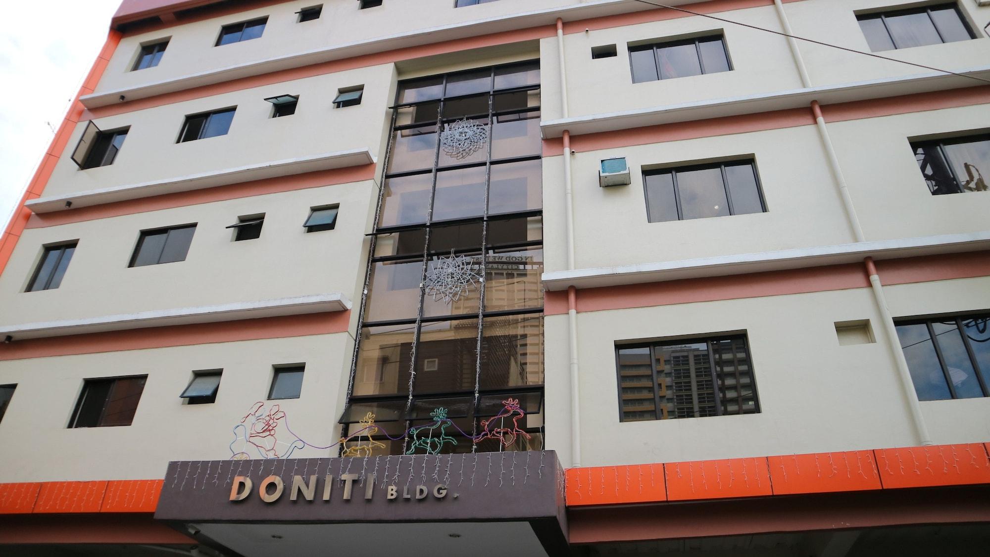 Vista Exterior Doniti Suites and Events Place