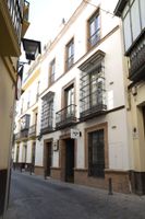 Alojamiento - U-Sense For You Hostel Sevilla