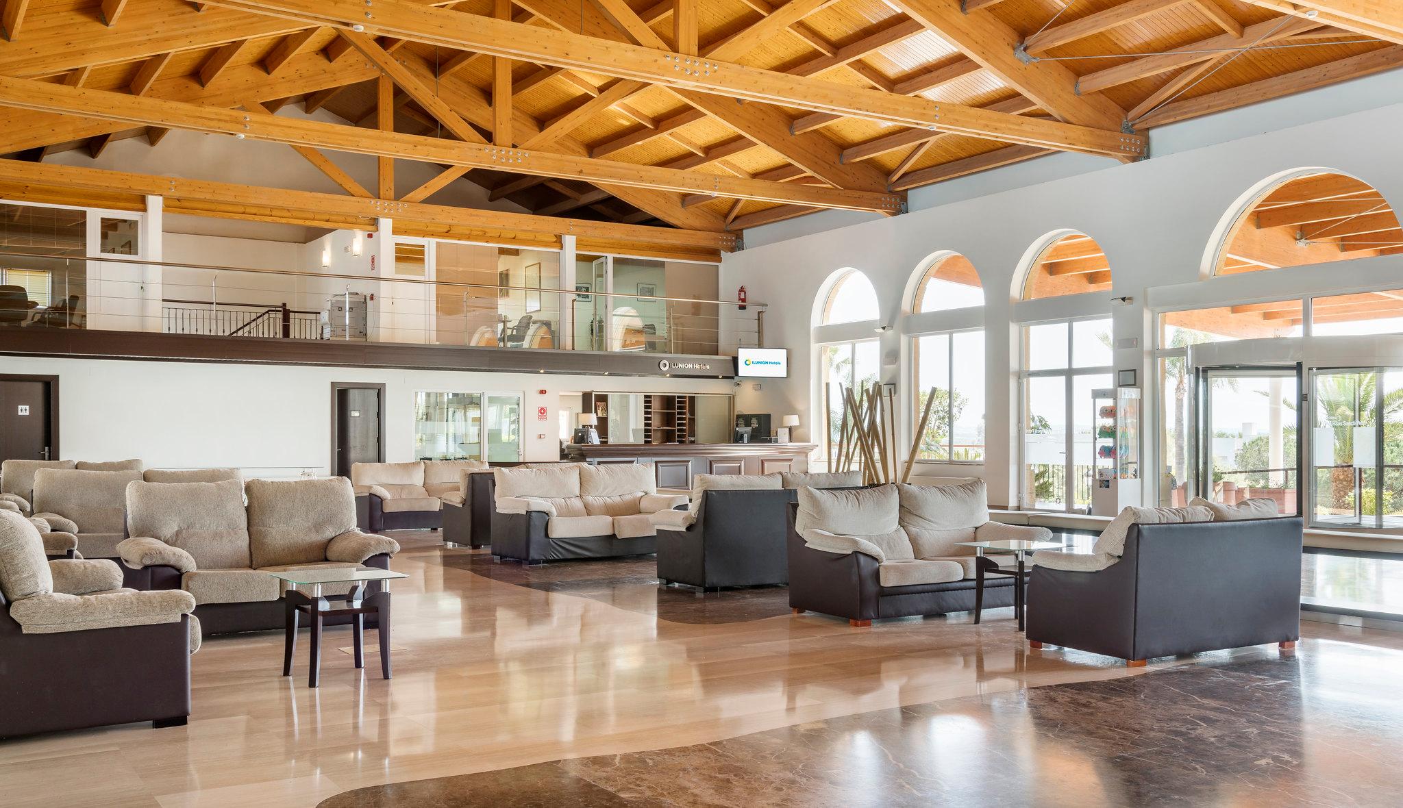 Vista Lobby Ilunion Sancti Petri