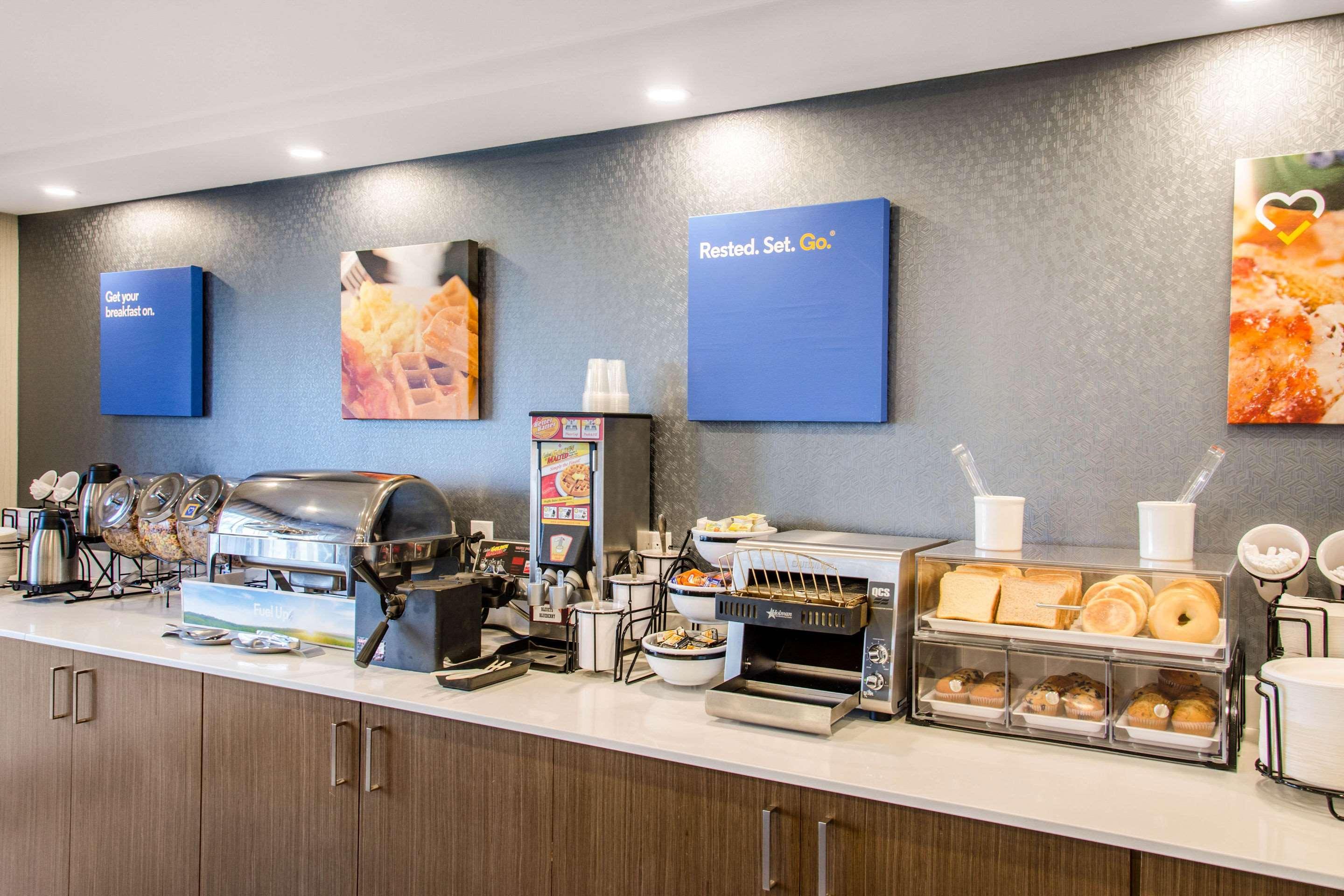 Restaurant Comfort Inn Aeroport Dorval