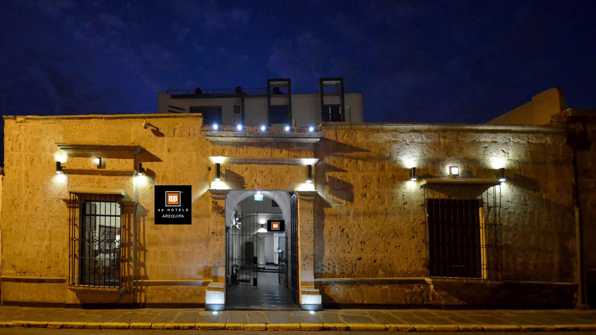 Vista Exterior qp Hotels Arequipa