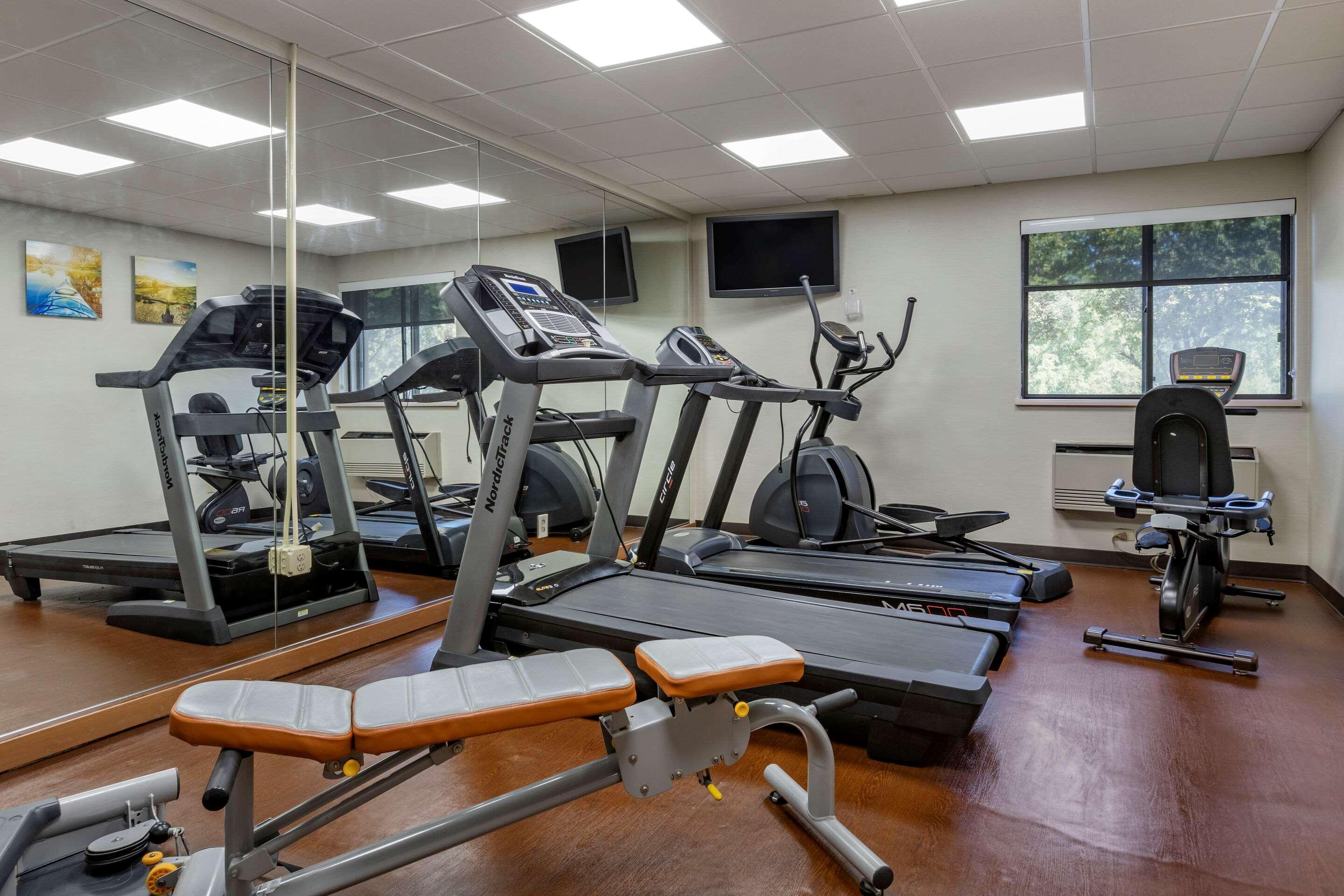 Instalaciones Recreativas Comfort Inn Near Greenfield Village