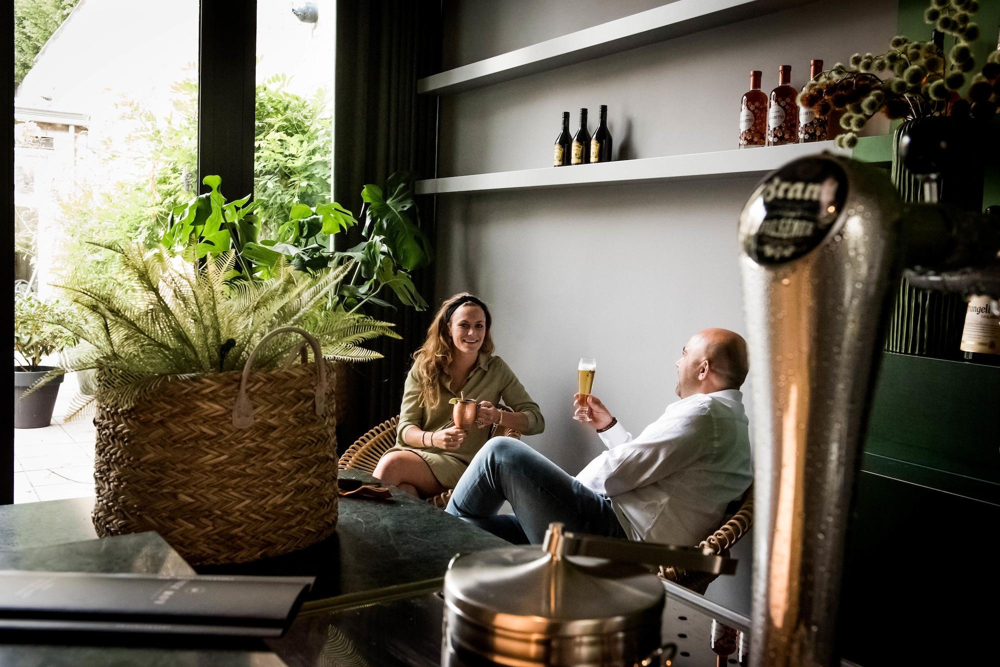 Bar/Salón Fitz-Roy Urban Hotel Bar and Garden