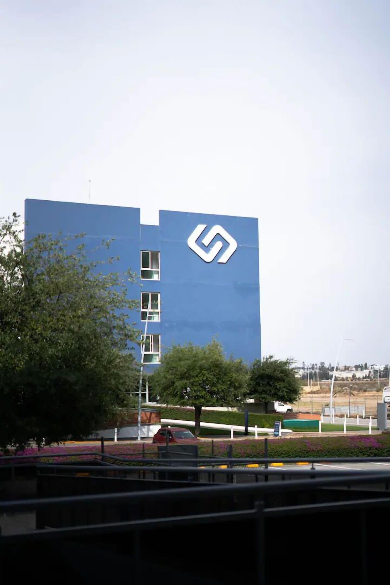 Vista Exterior Core suites