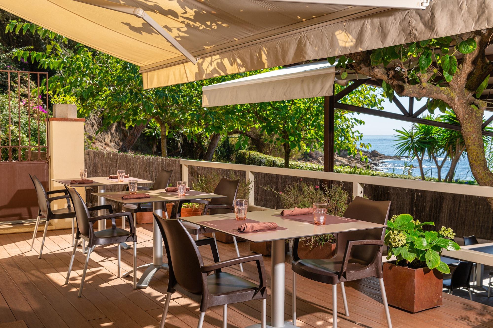 Restaurant Albamar Apartaments