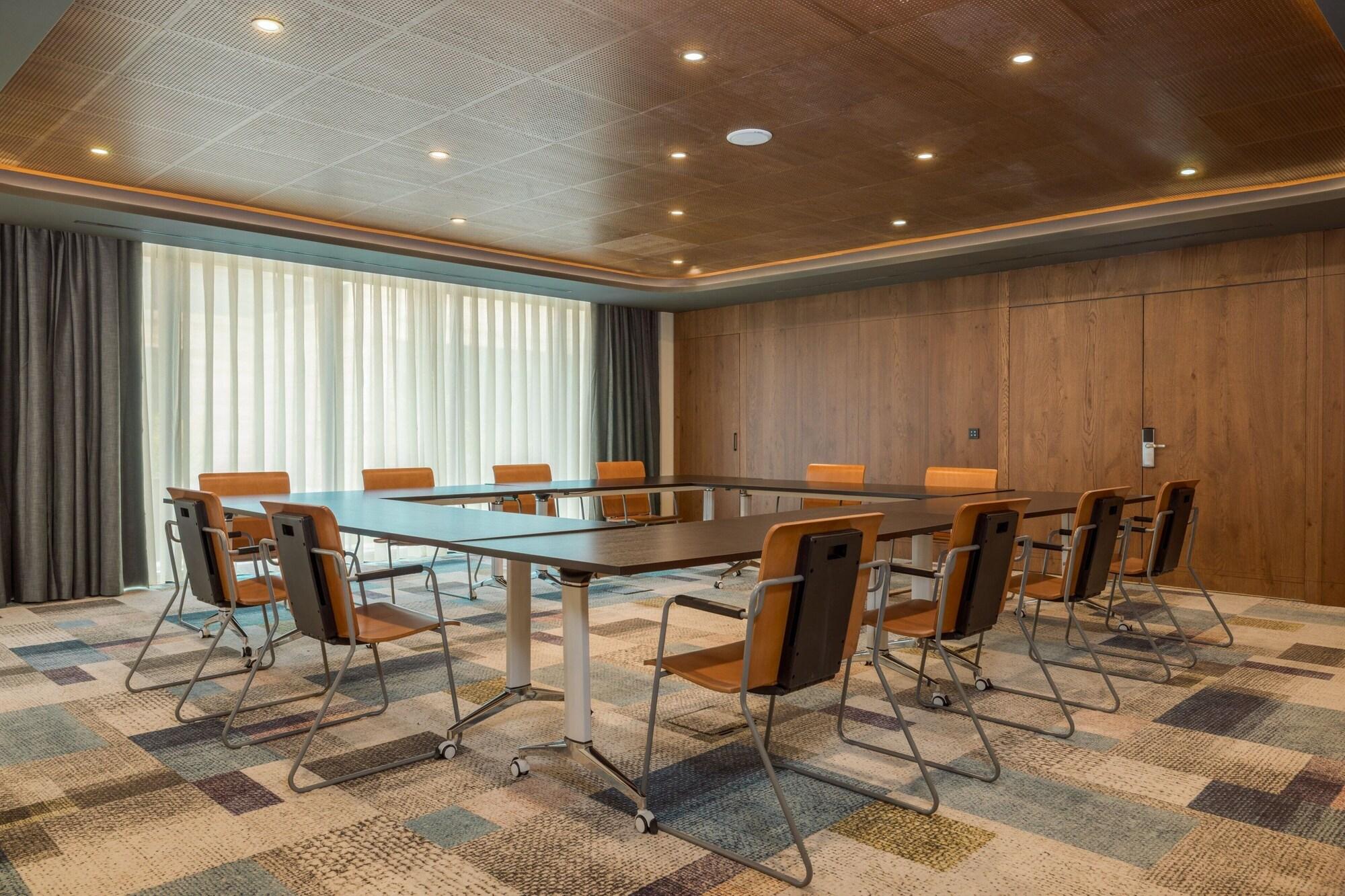 Sala de Reuniones Four Points By Sheraton Budapest Danube