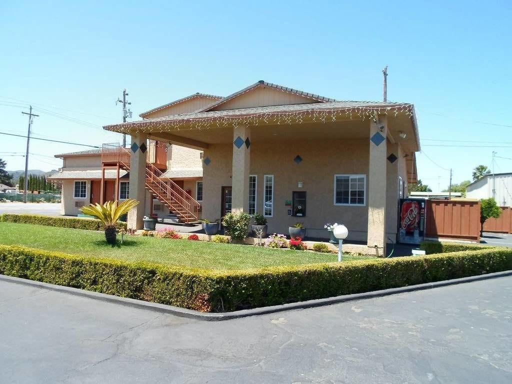 Varios Economy Inn Morgan Hill