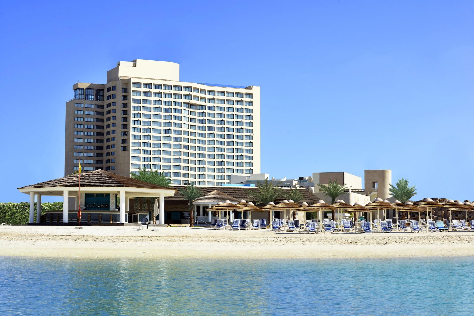 Vista Exterior InterContinental Abu Dhabi by IHG