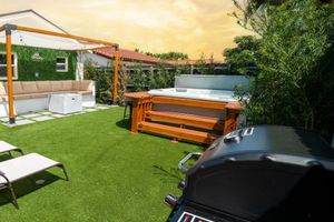 Alquiler Vacacional - Modern 6BR Home • Jacuzzi_BBQ, Game Room & Games
