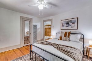 Alquiler Vacacional - Balcony View in Delano - Travel Nurse Oasis W/ W&D