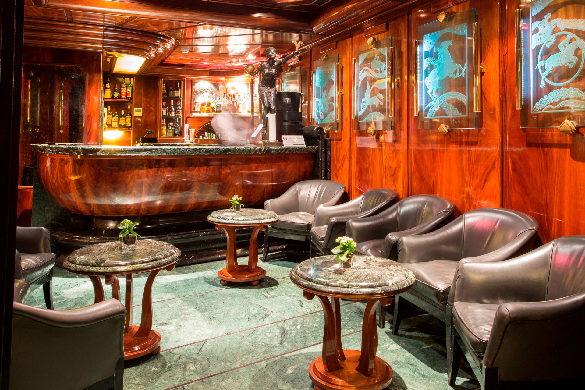 Bar/Salón Valadier Hotel