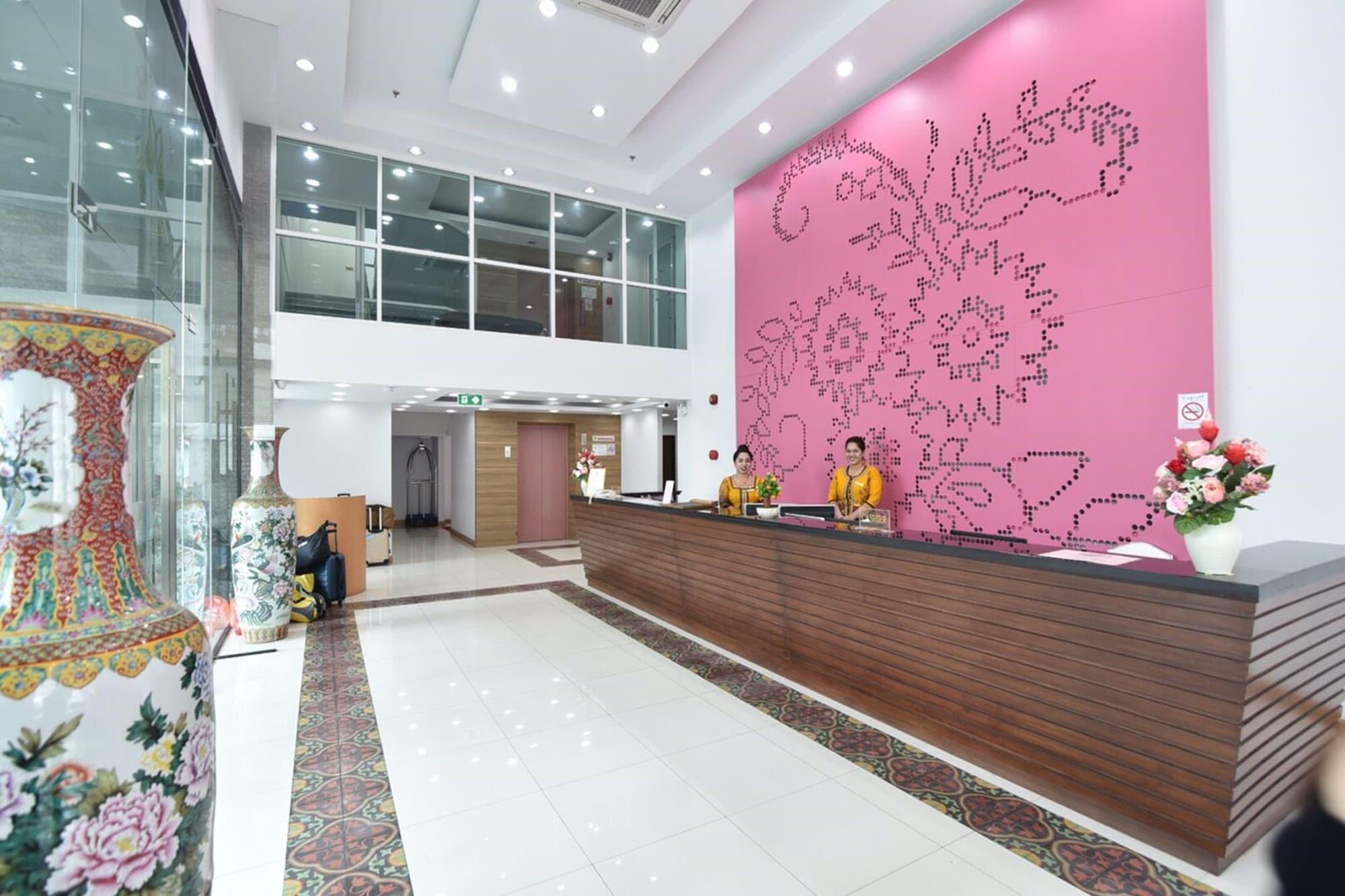 Vista Lobby Mayflower Grande Hotel Hat Yai