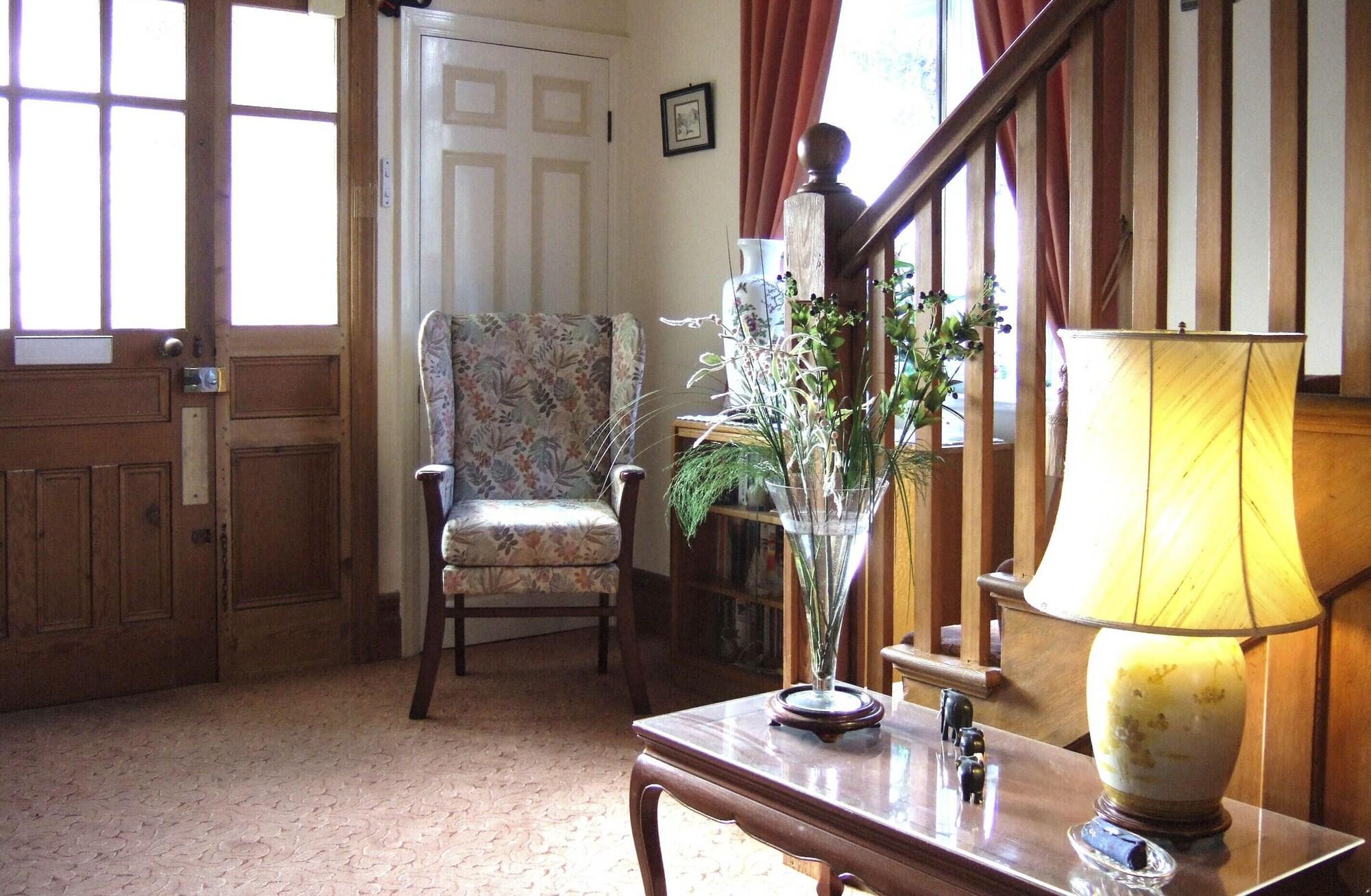 Vista Lobby Sandfield Guest House