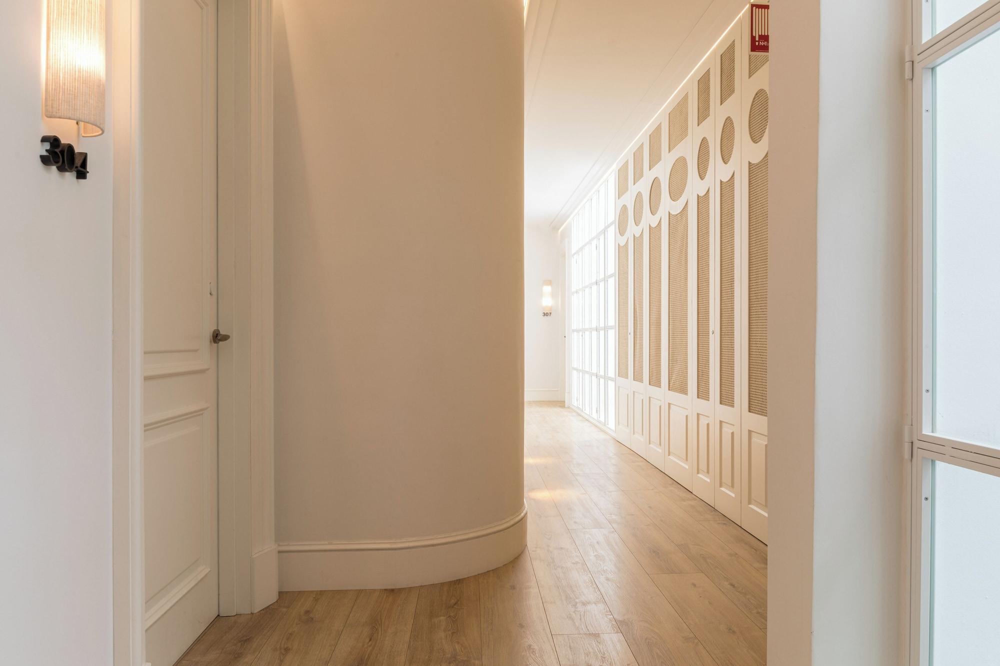 Varios Hotel Tayko Sevilla