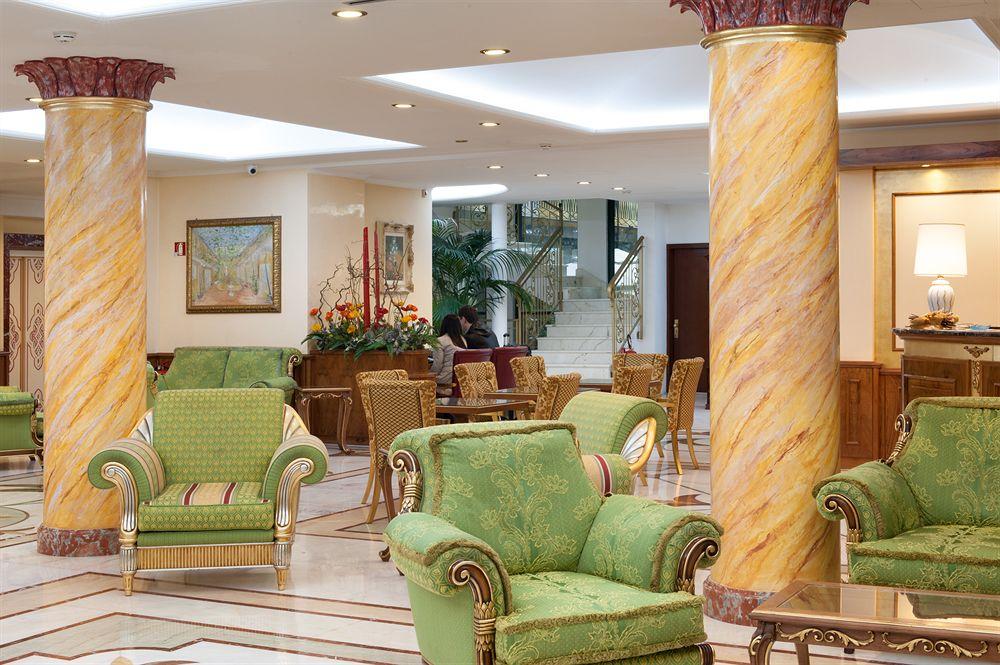 Vista Lobby Marconi Hotel