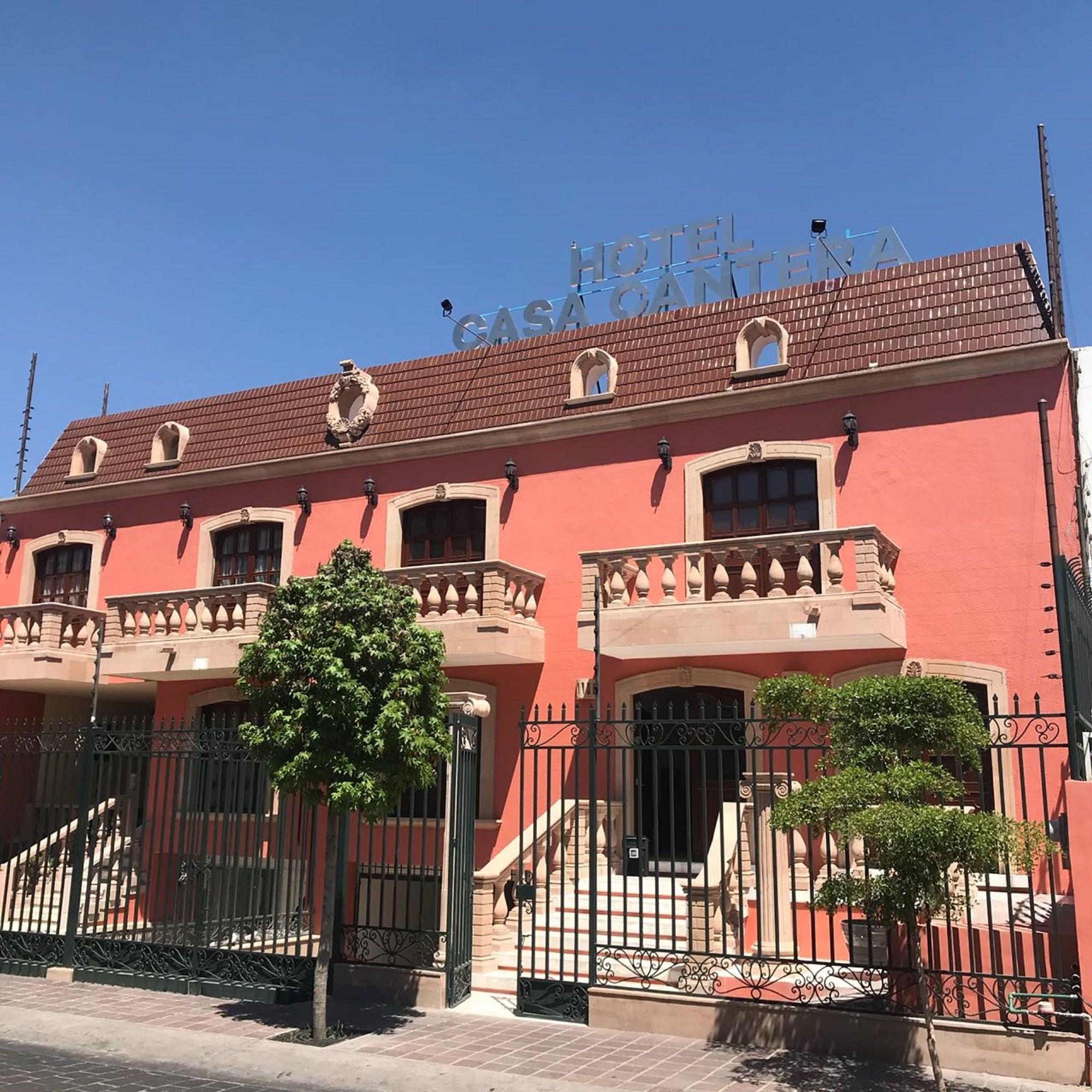 Varios Hotel Casa Cantera