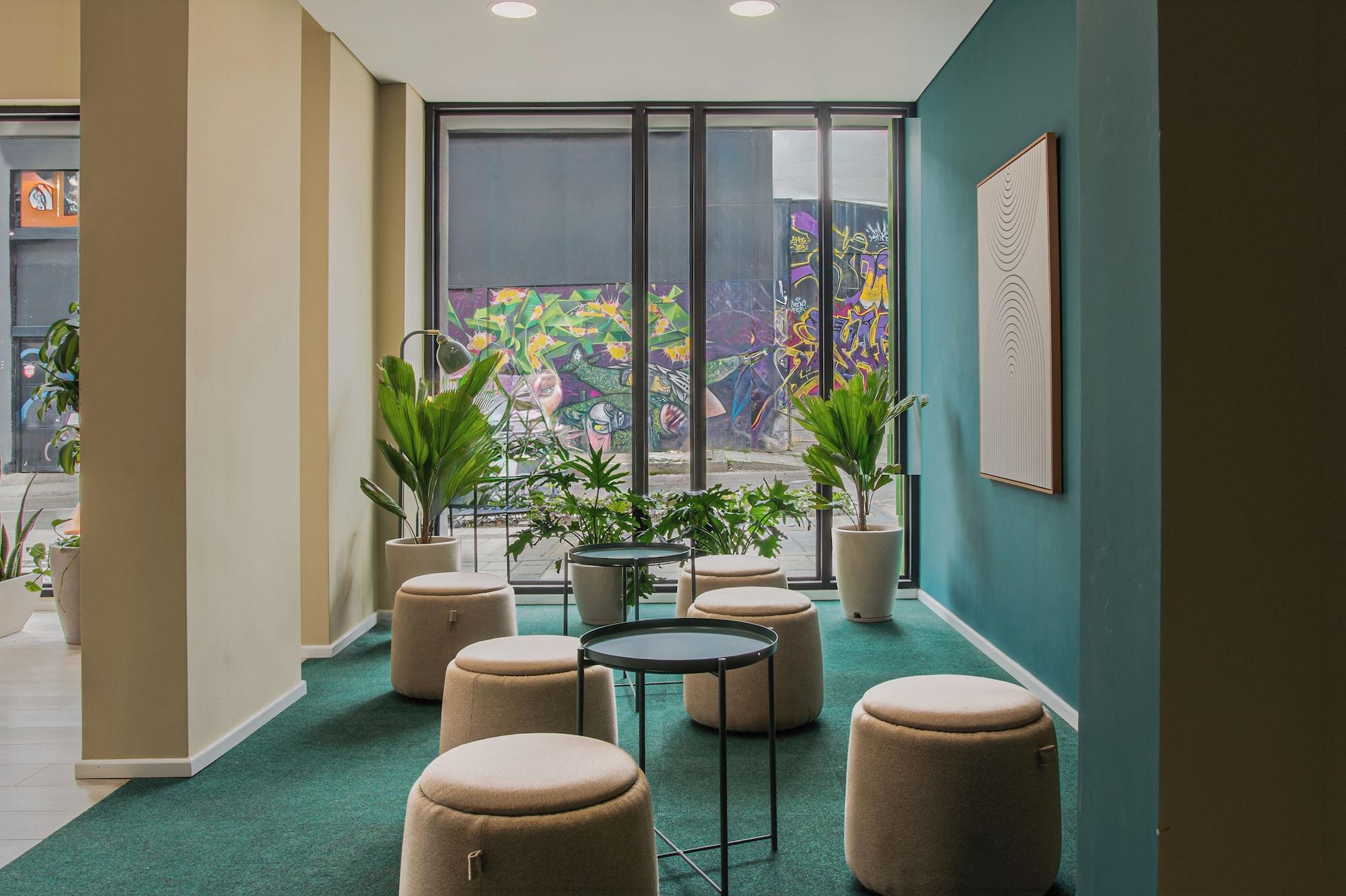 Vista Lobby C60 Rentals