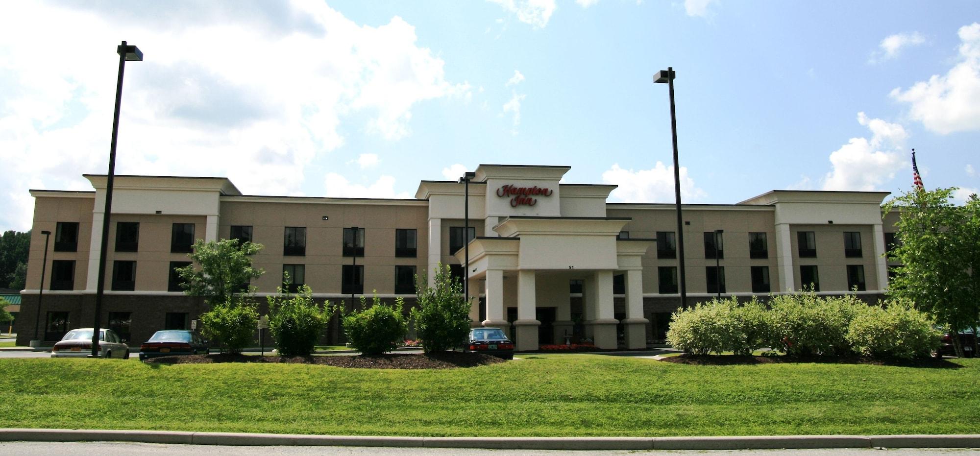 Vista Exterior Hampton Inn Bennington