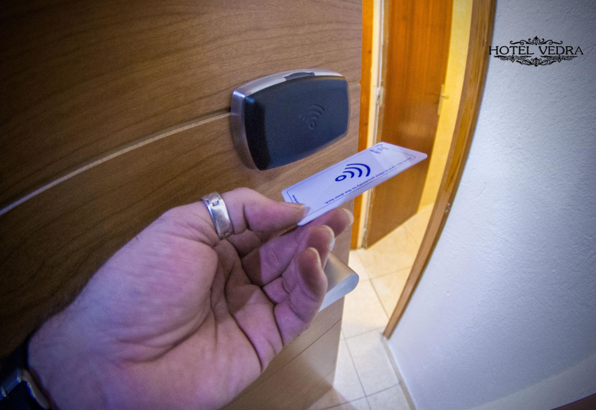 Comodidades del Alojamiento Hotel Vedrá
