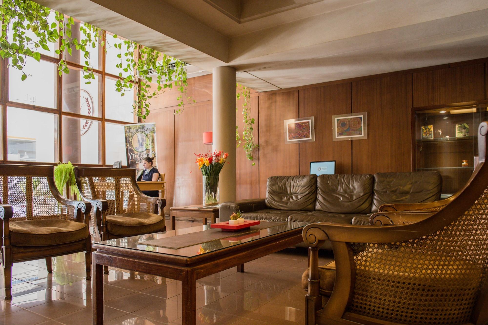 Vista Lobby Julio Cesar Hotel