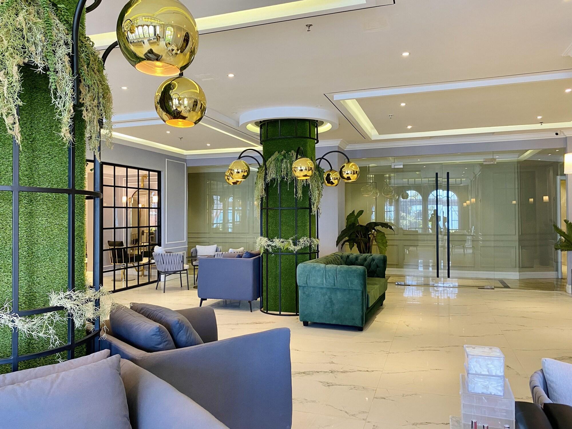 Spa Grand Eska Hotel & Suite