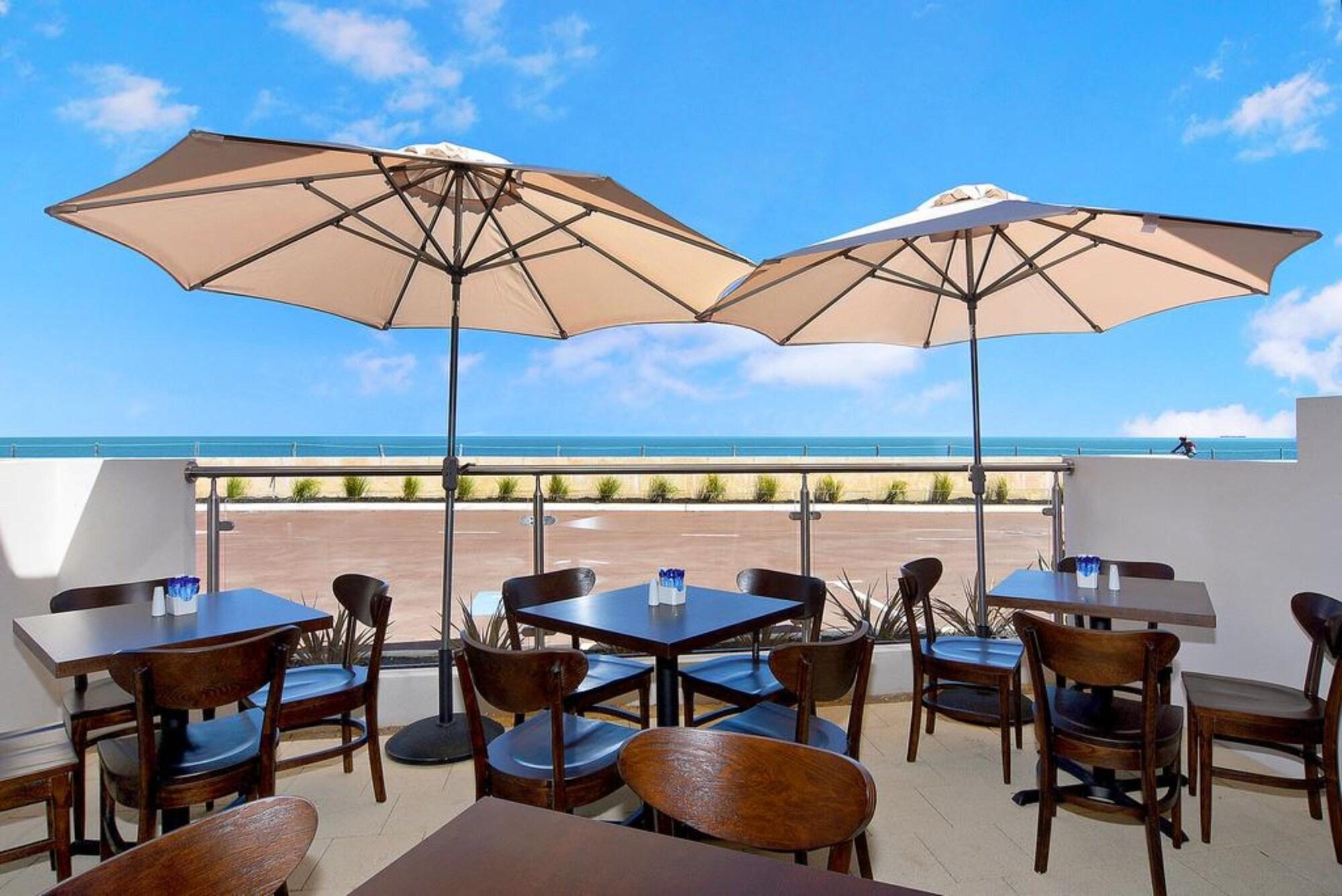 Bar/Salón Bunbury Seaview Apartments