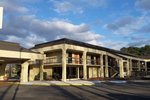 Alojamiento - Days Inn by Wyndham Norfolk Airport