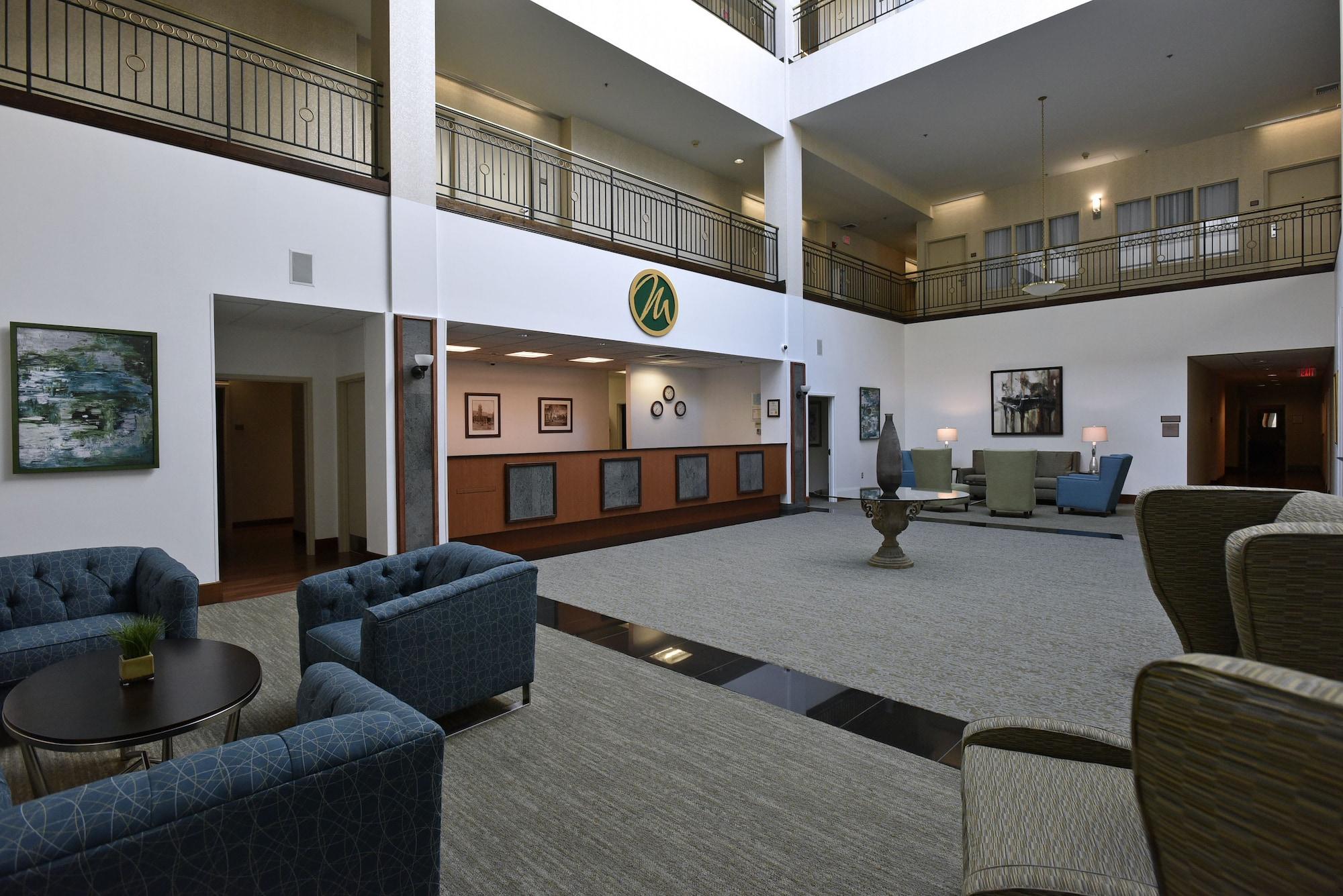 Vista Lobby Maron Hotel And Suites