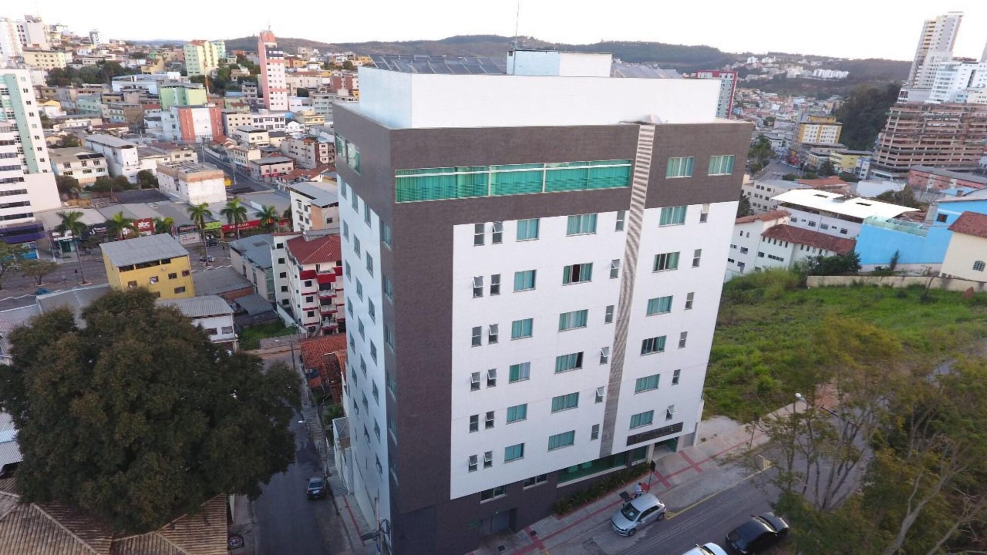 Vista Exterior Vertentes Suítes Hotel